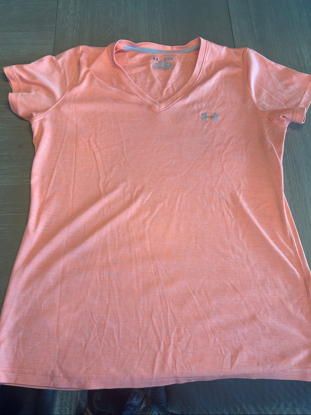 Under Armour Women’s V-Neck Short Sleeve Tee in Coral